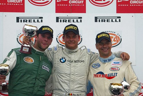 Guino Kenis op podium